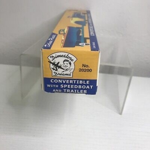 DIMESTORE DREAMS DELUXE PLASTIC 1:43 CONVERTIBLE WITH SPEEDBOAT & TRAILER nos - Picture 4 of 11
